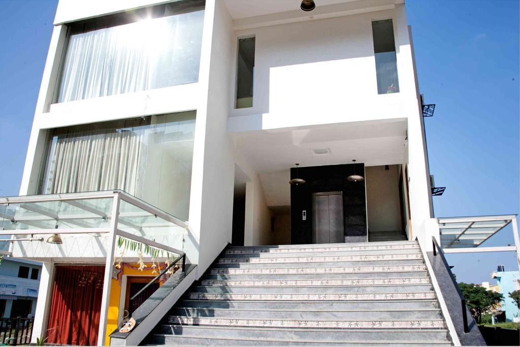 Hotel Highnest Singapperumalkovil Dış mekan fotoğraf