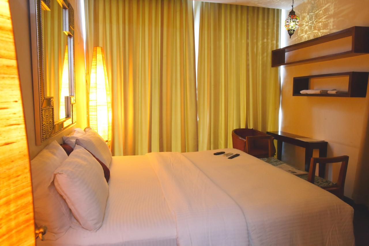 Hotel Highnest Singapperumalkovil Dış mekan fotoğraf