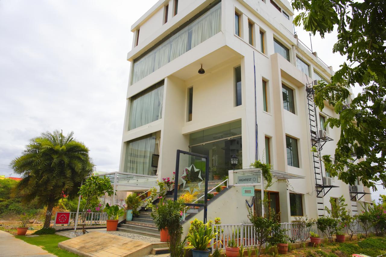 Hotel Highnest Singapperumalkovil Dış mekan fotoğraf