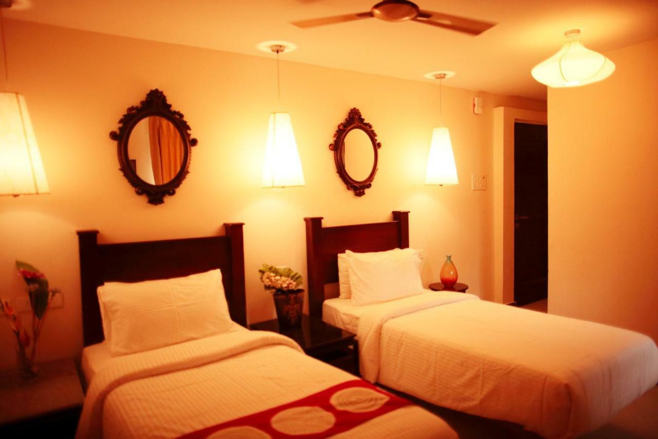 Hotel Highnest Singapperumalkovil Dış mekan fotoğraf