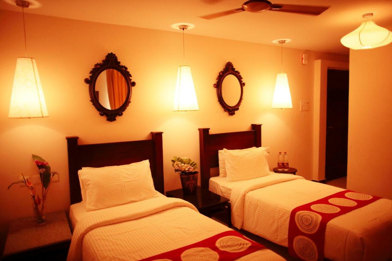 Hotel Highnest Singapperumalkovil Dış mekan fotoğraf