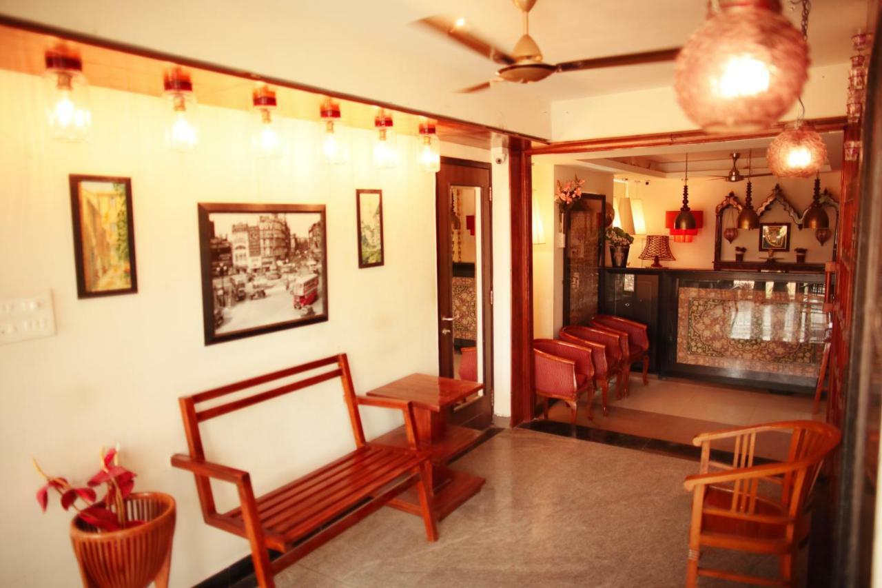 Hotel Highnest Singapperumalkovil Dış mekan fotoğraf